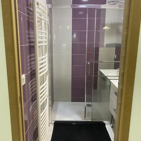 V2 - Chambre - 5 Minutes Du Luxembourg * Villerupt