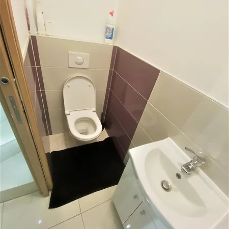 Hotel V2 - Chambre - 5 Minutes Du Luxembourg Villerupt