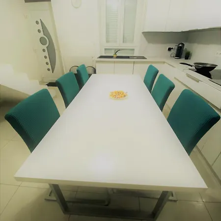 V2 - Chambre - 5 Minutes Du Luxembourg *