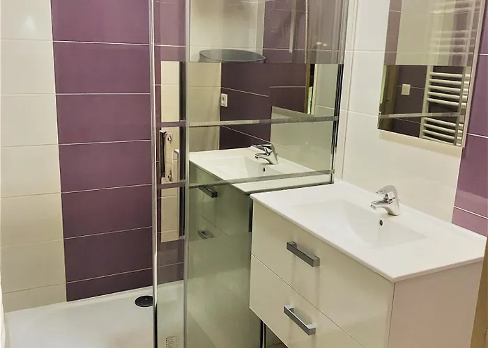 V2 - Chambre - 5 Minutes Du Luxembourg Hotel *