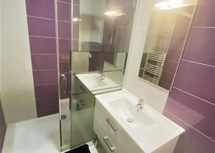 Hotel V2 - Chambre - 5 Minutes Du Luxembourg Villerupt