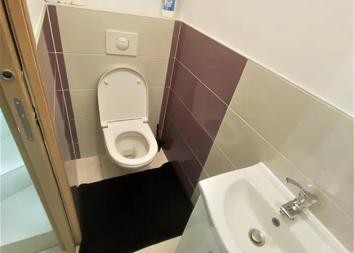 Hotel V2 - Chambre - 5 Minutes Du Luxembourg Villerupt